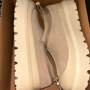 UGG Unisex Beige Slip-On Winter Boots